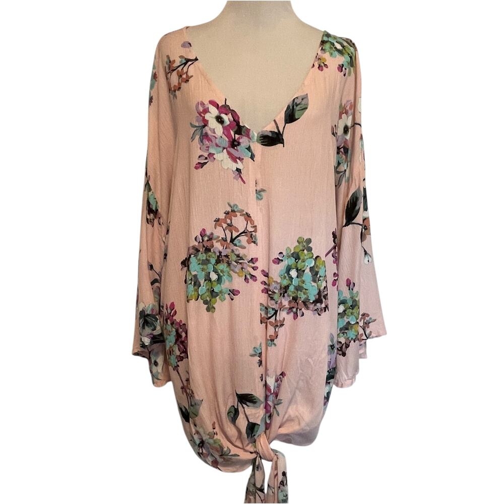 Davi & Dani Pink Floral Tie Hem Top Womens Size 2X V-Neck Casual Boho Multicolor